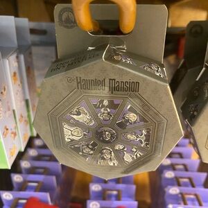 Disney Parks BRAND NEW The Haunted Mansion Mystery Pin Blind Pack 2 pins 2025